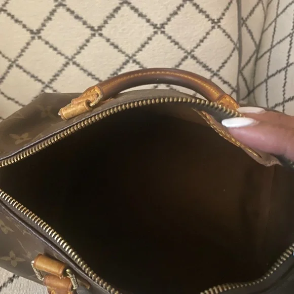 Louis Vuitton Speedy 25 Monogram Leather Satchel (Vintage) - Picture 6 of 9